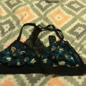 Bra lace with blue flowers